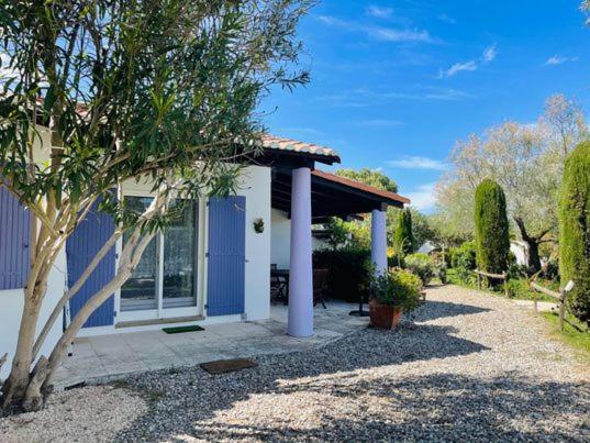 Les Cypres Holiday home *